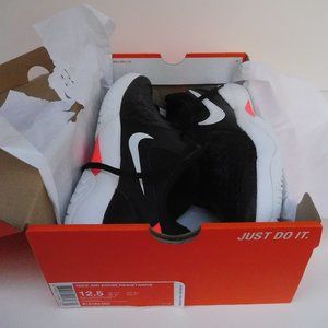 Nike Men’s Air Zoom Resistance Sneakers S 12 ½